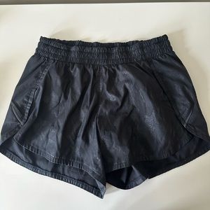 ATHLETA BLACK SHORTS